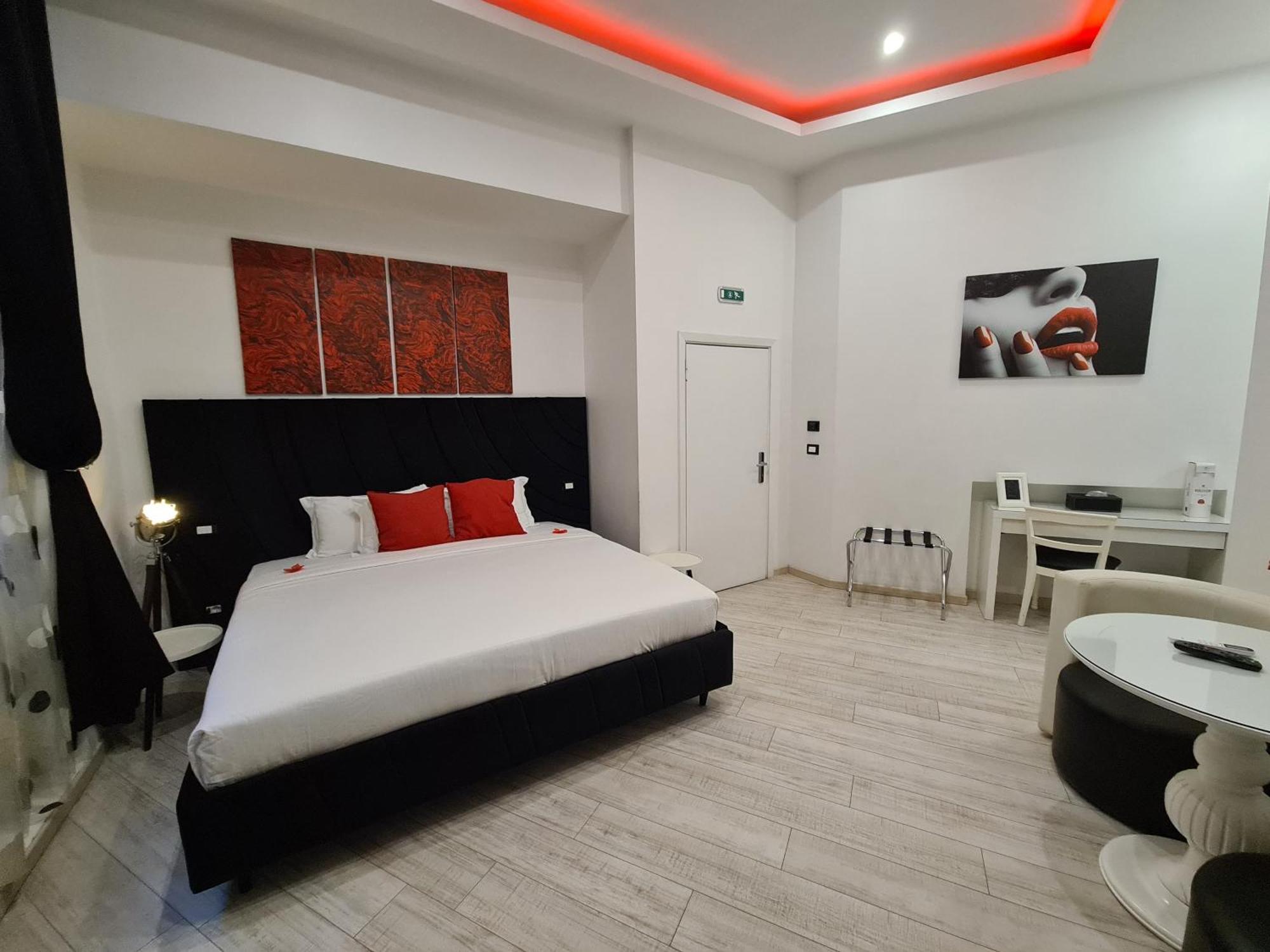 Escape Luxury Suite - Ca Domus Collection Rome Bagian luar foto