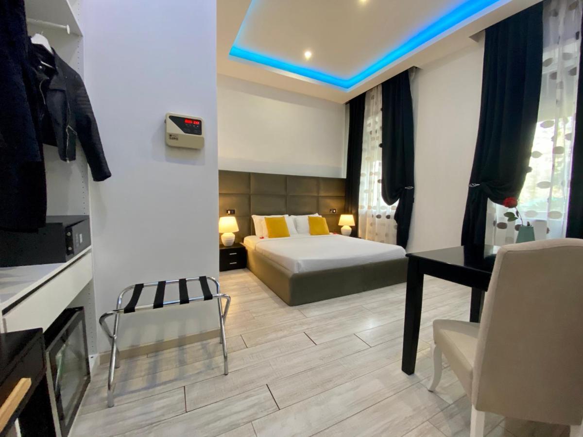 Escape Luxury Suite - Ca Domus Collection Rome Bagian luar foto